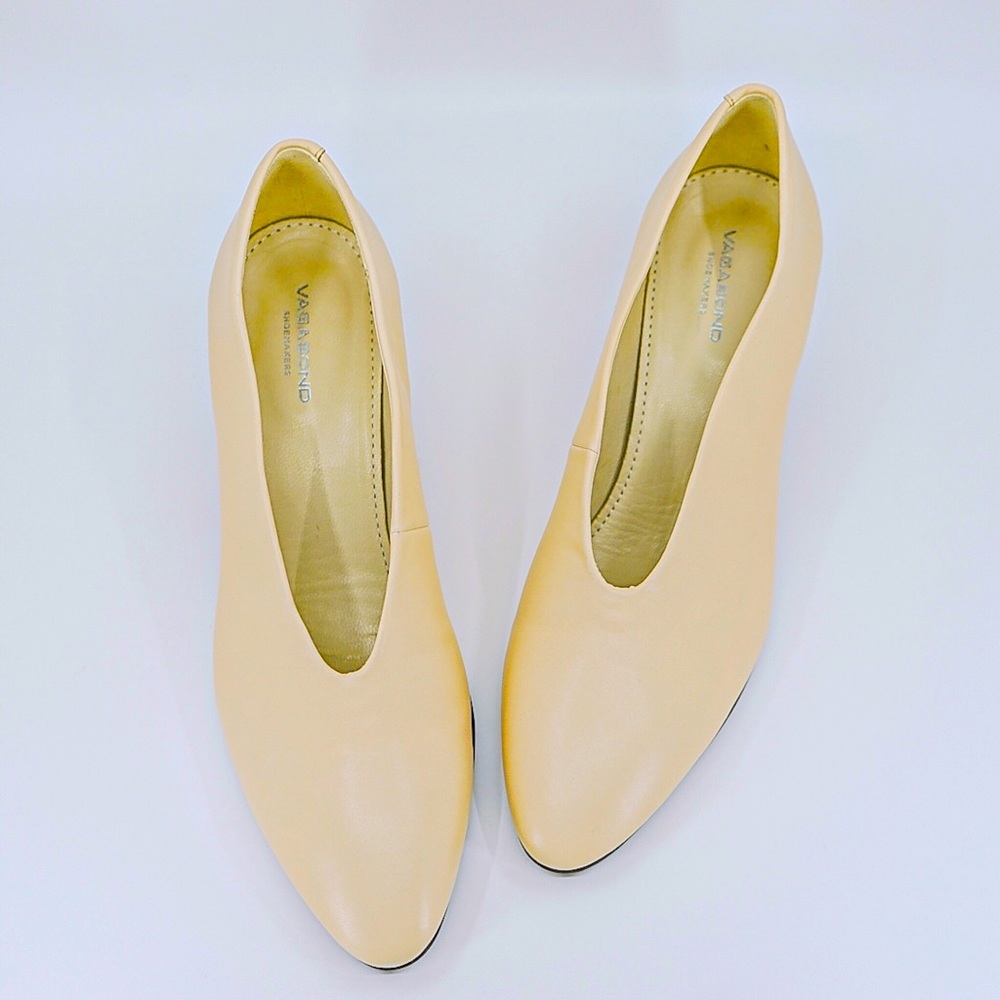 VAGABOND Shoemakers Toffee Eve Leather Lucite Pump